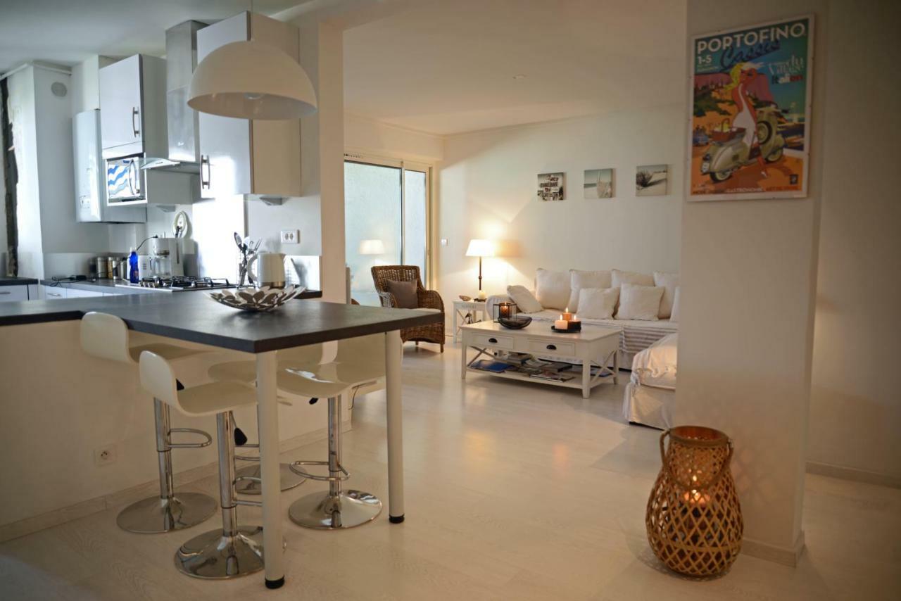Cassis Center Apartment Екстериор снимка